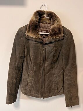 Danier Women's Brown/Greenish Suede Jacket with Plush Fur Collar